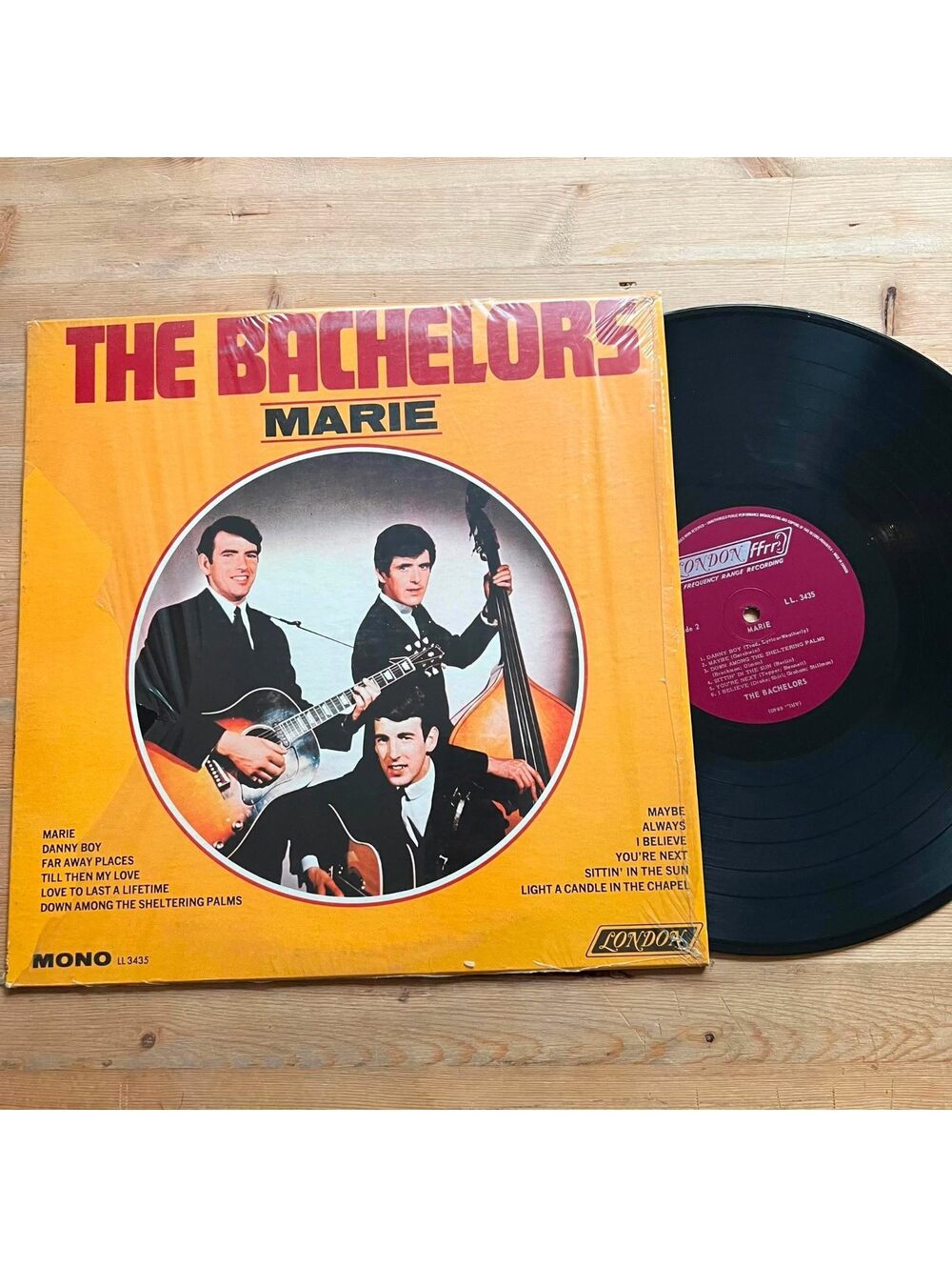 The Bachelors - Marie 33rpm VG+ VR22